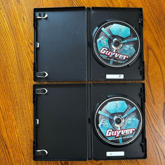 Lot Guyver Vol. 1: Days‎ of Future Past & Vol. 2: Procreation of the Wicked - Picture 2 of 3